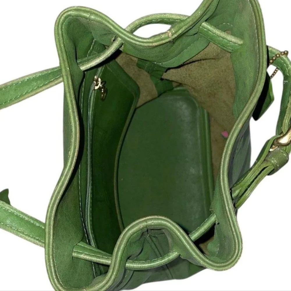 Vintage COACH Green‎ Leather Bucket Bag with Buckle Detail